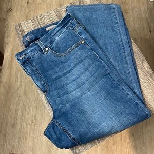 Melissa McCarthy Seven7 Slim Boot 20W Blue Jeans